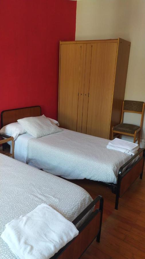 Pension Manoli Bilbao Exterior photo
