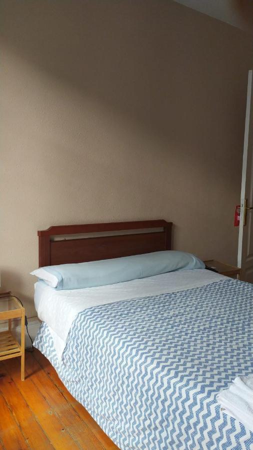 Pension Manoli Bilbao Exterior photo