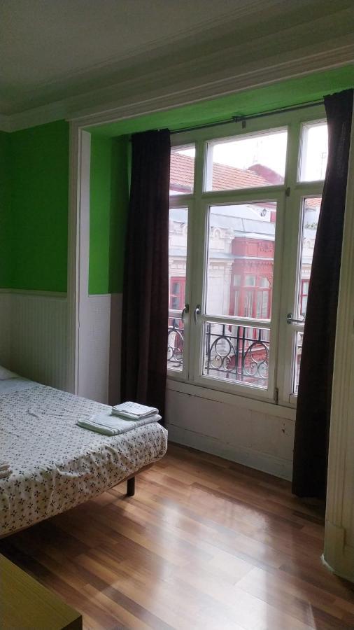 Pension Manoli Bilbao Exterior photo