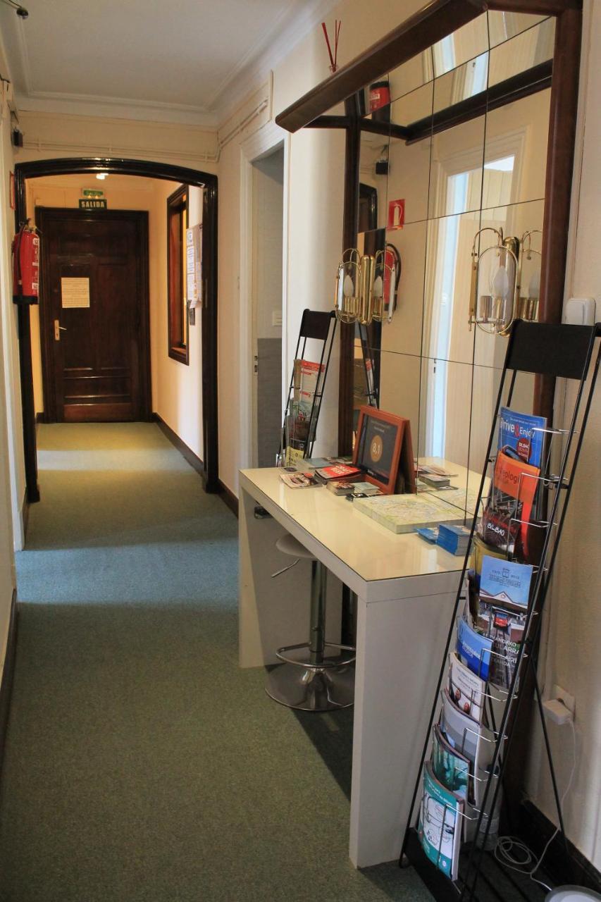 Pension Manoli Bilbao Exterior photo